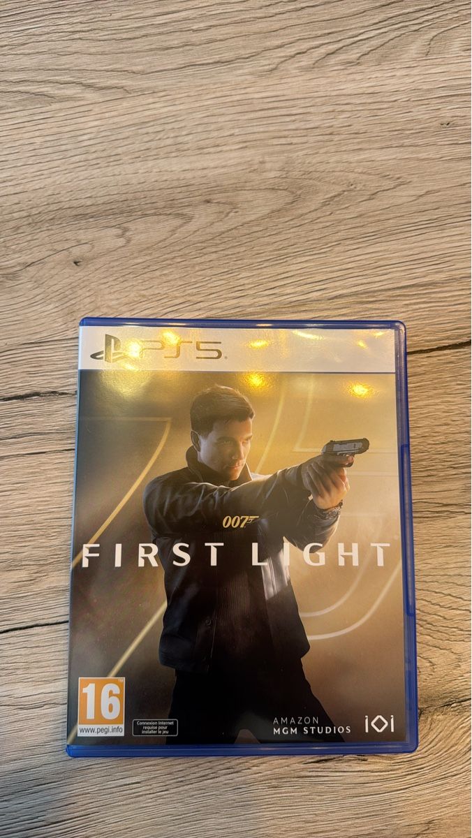 Giochi: 007 First Light PS5  – Nuovo (secondo la descrizione) da Courrendlin venduto da jay_lkn6