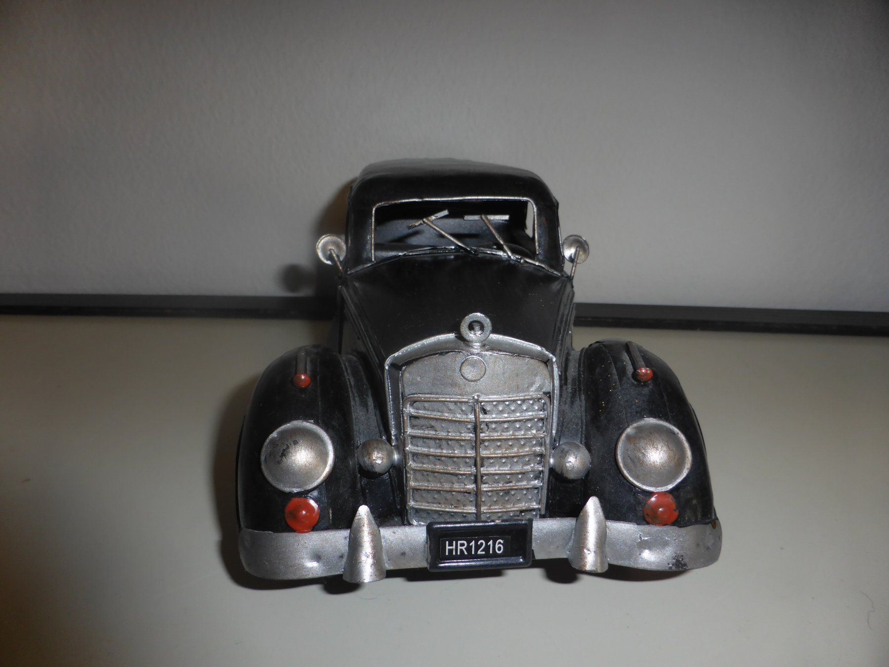 Alle Dekorationen: VINTAGE AUTO DEKO AUS BLECH – Gebraucht aus basel von tama_fab 1