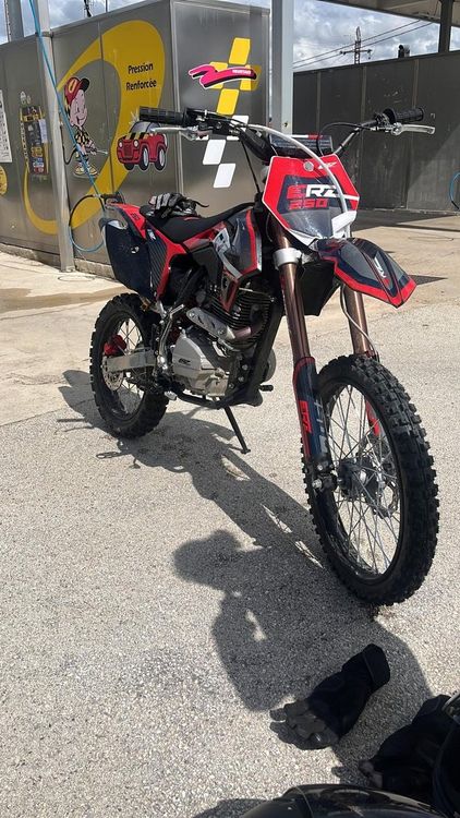 MOTOCROSS CRZ 250CC ERZ 4T 16