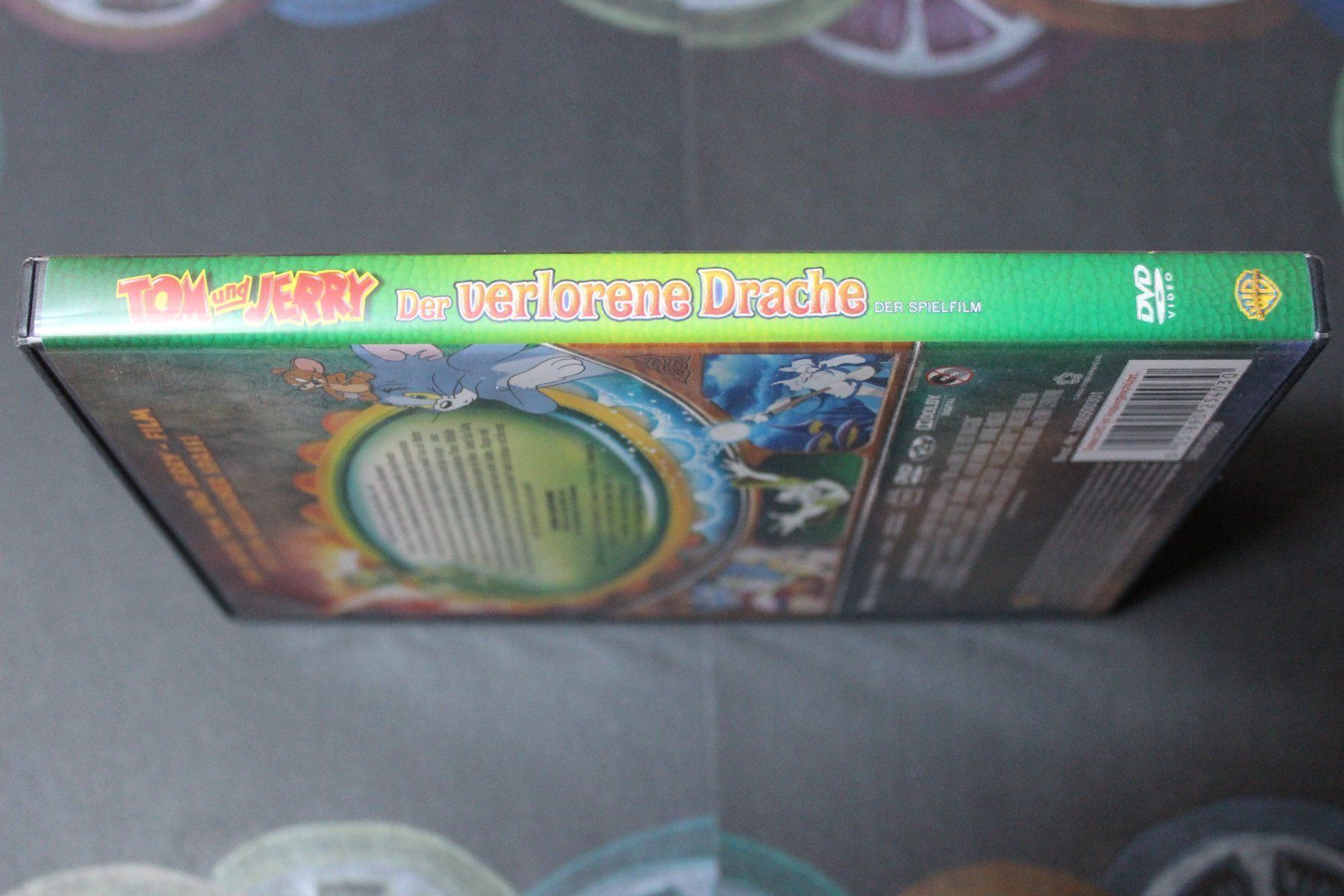 Tutti i DVDs: TOM UND JERRY - DER VERLORENE DRACHE - SPIELFILM DVD – Usato da Tübach venduto da JamesStone 5