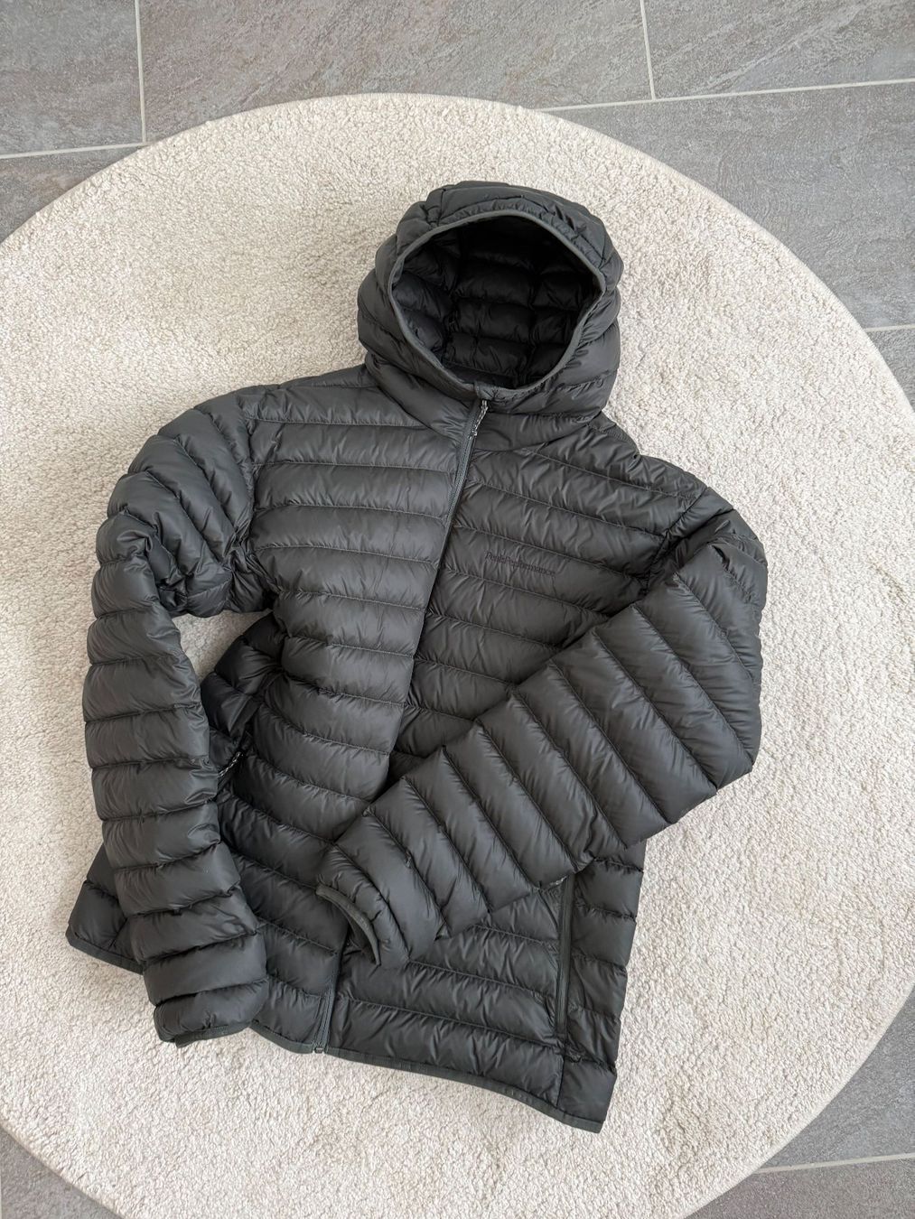 Peak Performance Giacche: Peak Performance Down Liner Hood Jacket, Gr. XXL, neu – Nuovo (secondo la descrizione) da Mönchaltorf venduto da lunitsch 1