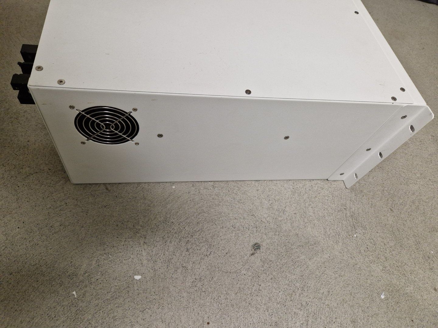 Inverter: Batterie-Inverter – Usato da Au ZH venduto da myamisumi 3