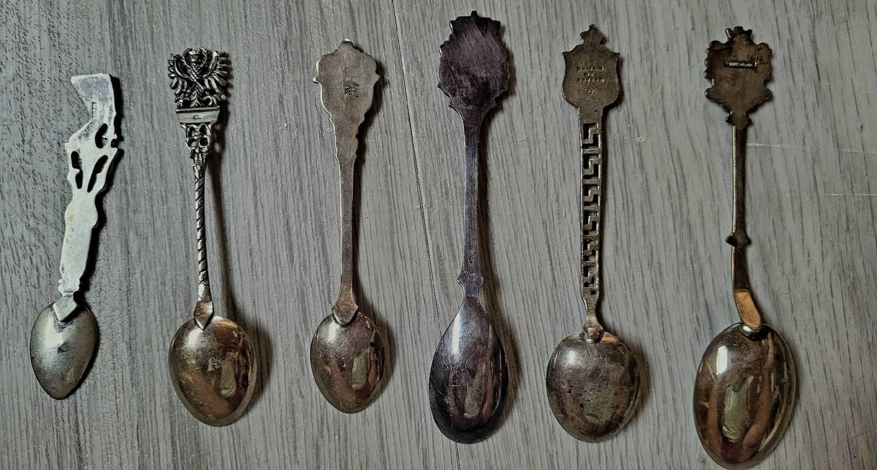 Cucchiai: Cuillères de collection, argent – Nuovo (secondo la descrizione) da Moudon venduto da elsa010 1