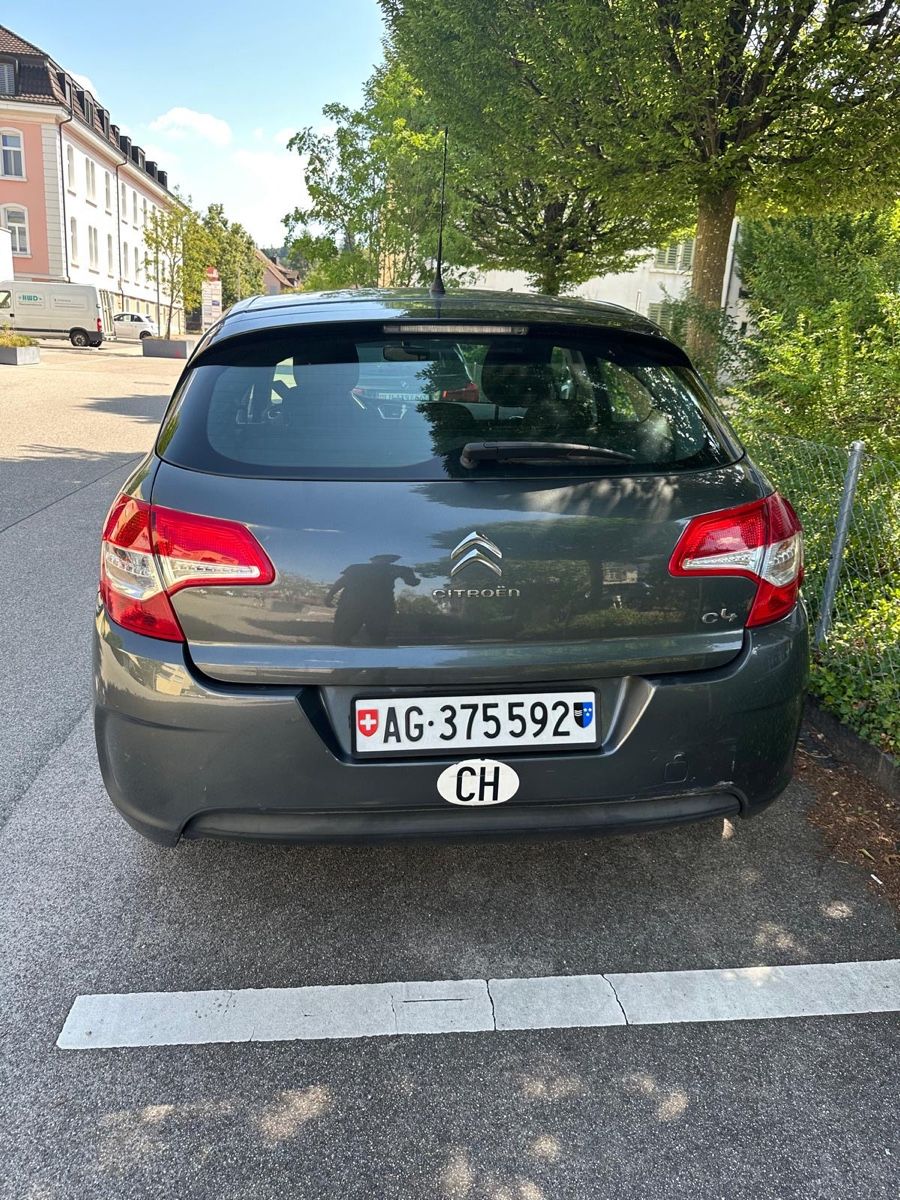 Citroën Autos: Citroen C4 1.4  – D'occasion à Vordemwald par Migu11 1