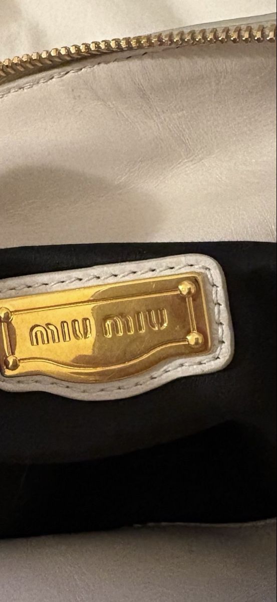Miu Miu Borse da donna: Miu Miu Vitello Bag Weiss – Nuovo (secondo la descrizione) da Urdorf venduto da Lija.x 6