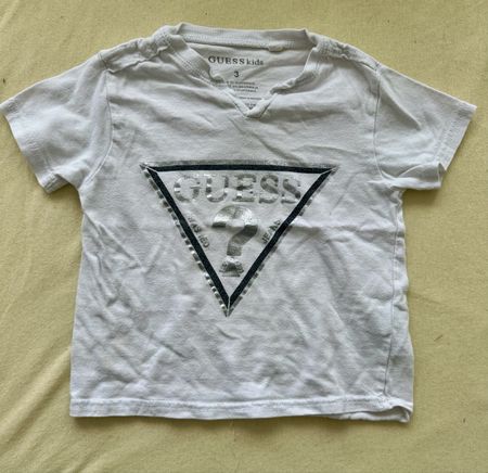 T-Shirt Guess