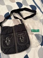 NEU**BENETTON TASCHE**SPORTLICH & SEHR SCHÖN***