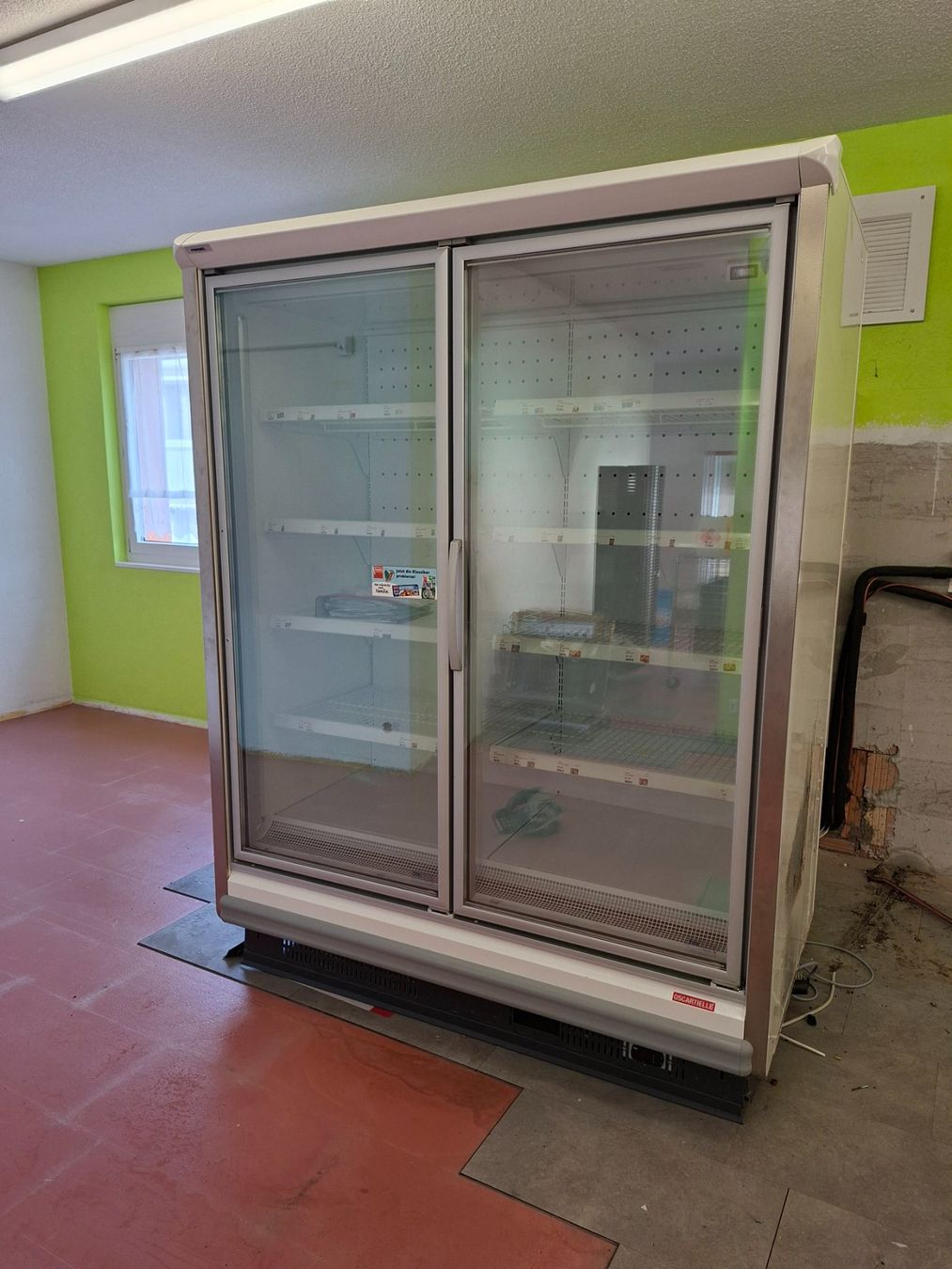 Congelatori: Tiefkühlschrank – Usato da Ganterschwil venduto da Waespetech 2