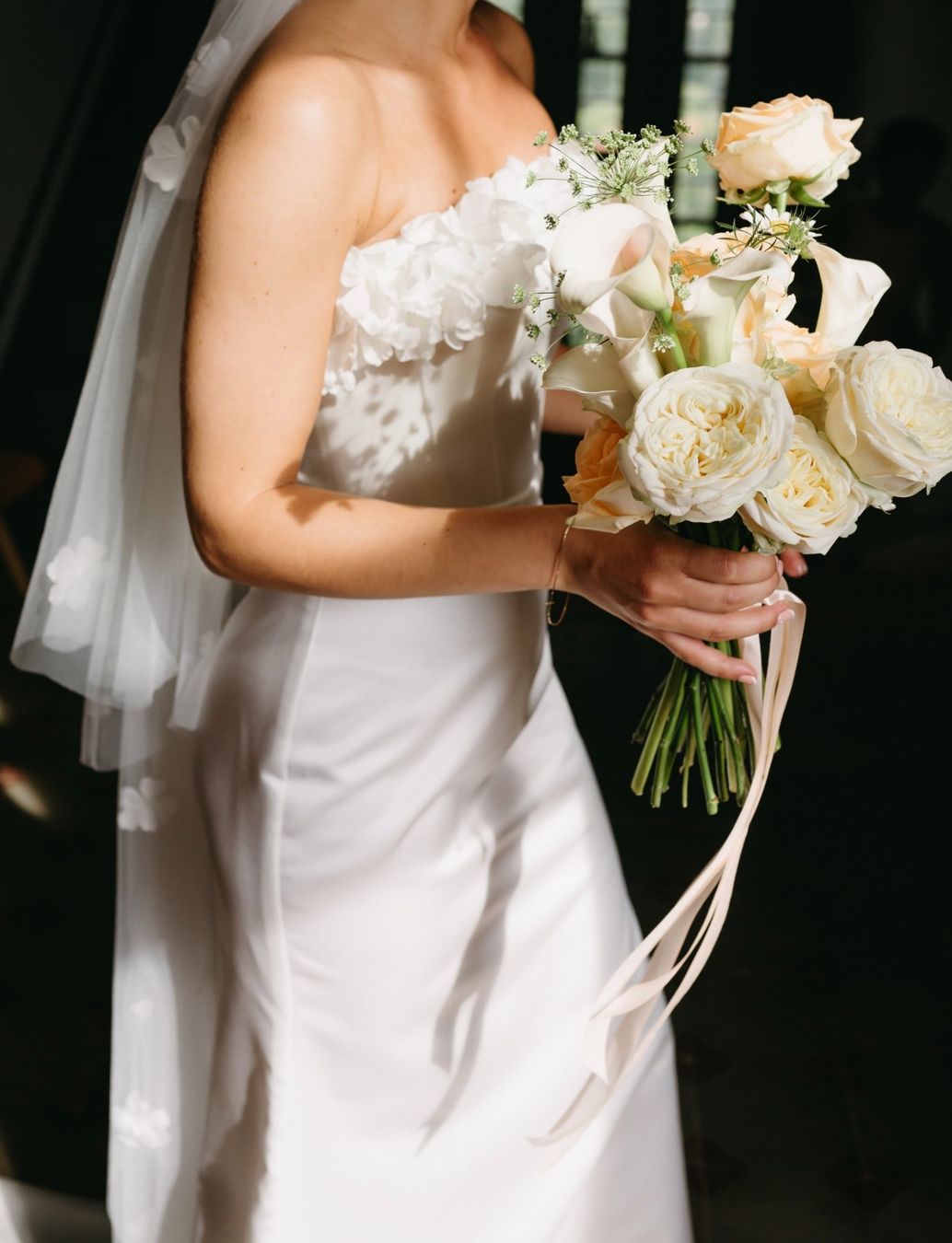 Robes: Secondhand Brautkleid Luce Sposa "Allure", Grösse 34-36 – D'occasion à Brunnen par Herzig-Brautmode 3