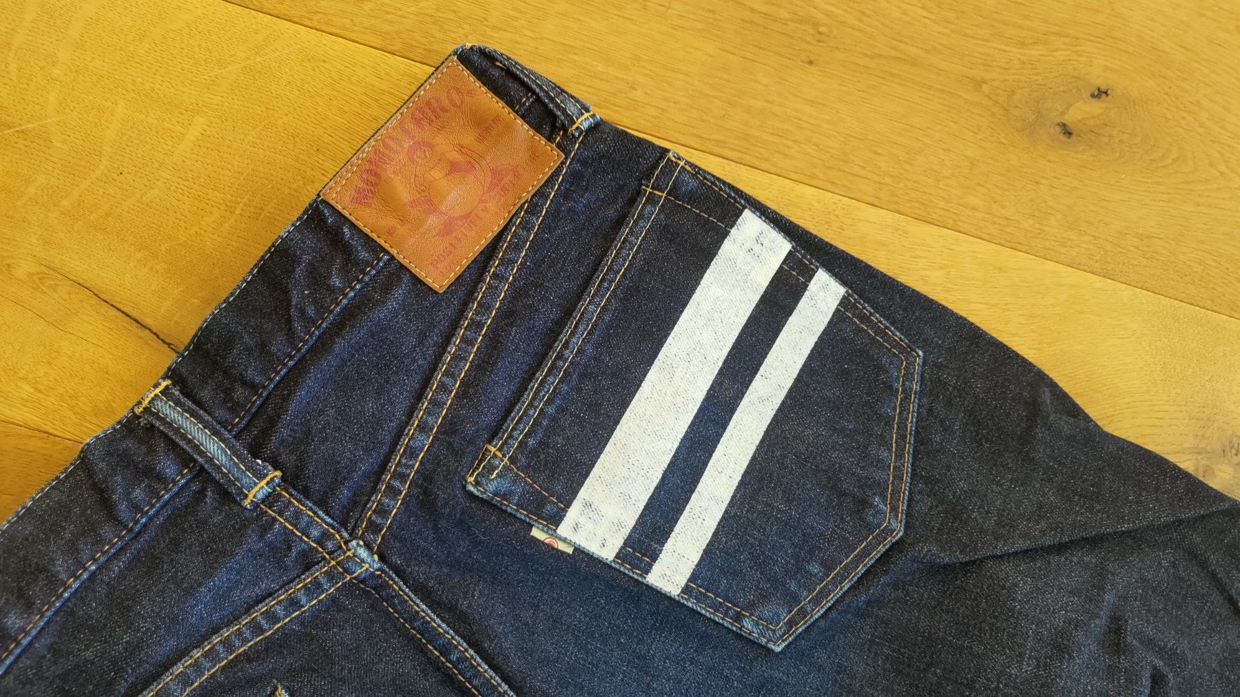 Jeans: Schöne Momotaro Jeans W32 ab 1.- – Usato da Dörflingen venduto da anubis-grahl