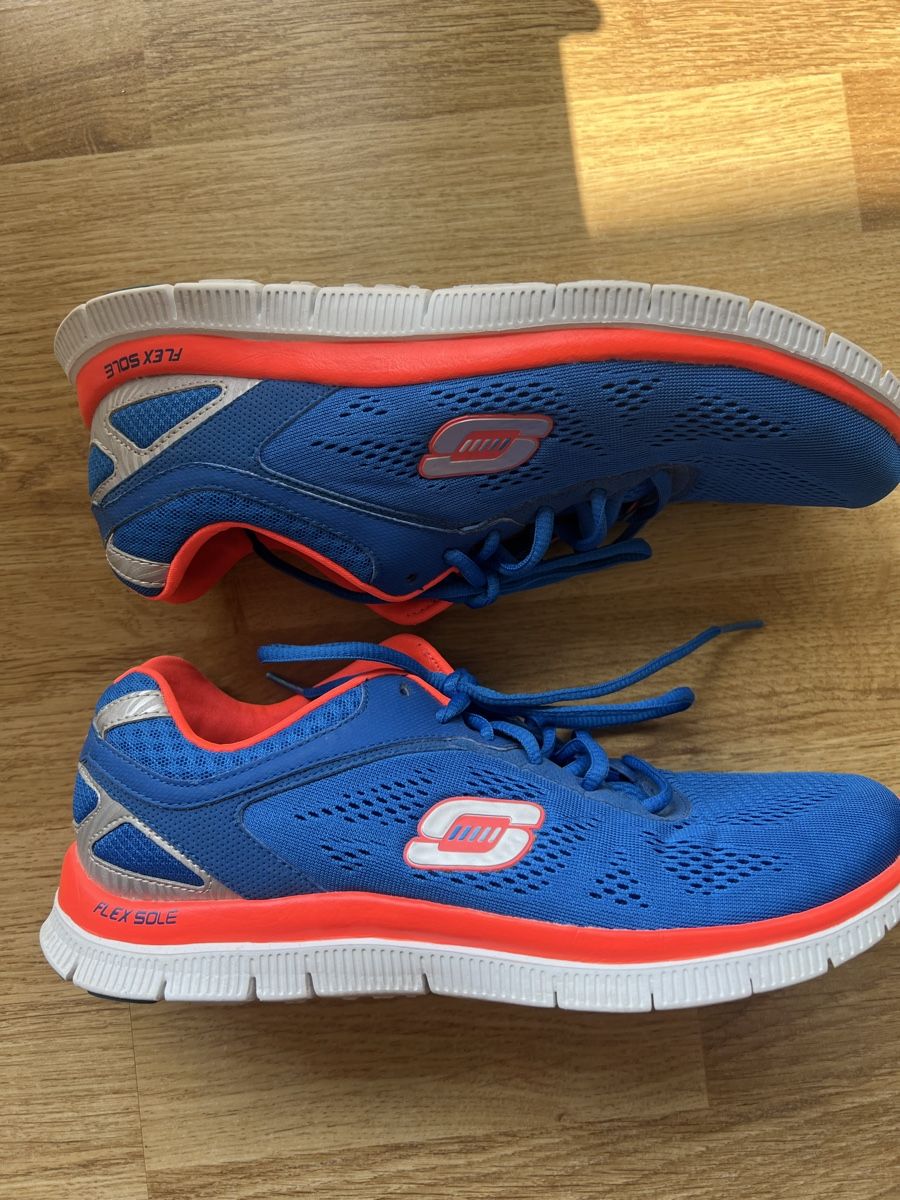 Skechers Scarpe da donna: Sketches Memory Form Gr. 40 – Usato da Aarau venduto da LiaSenn