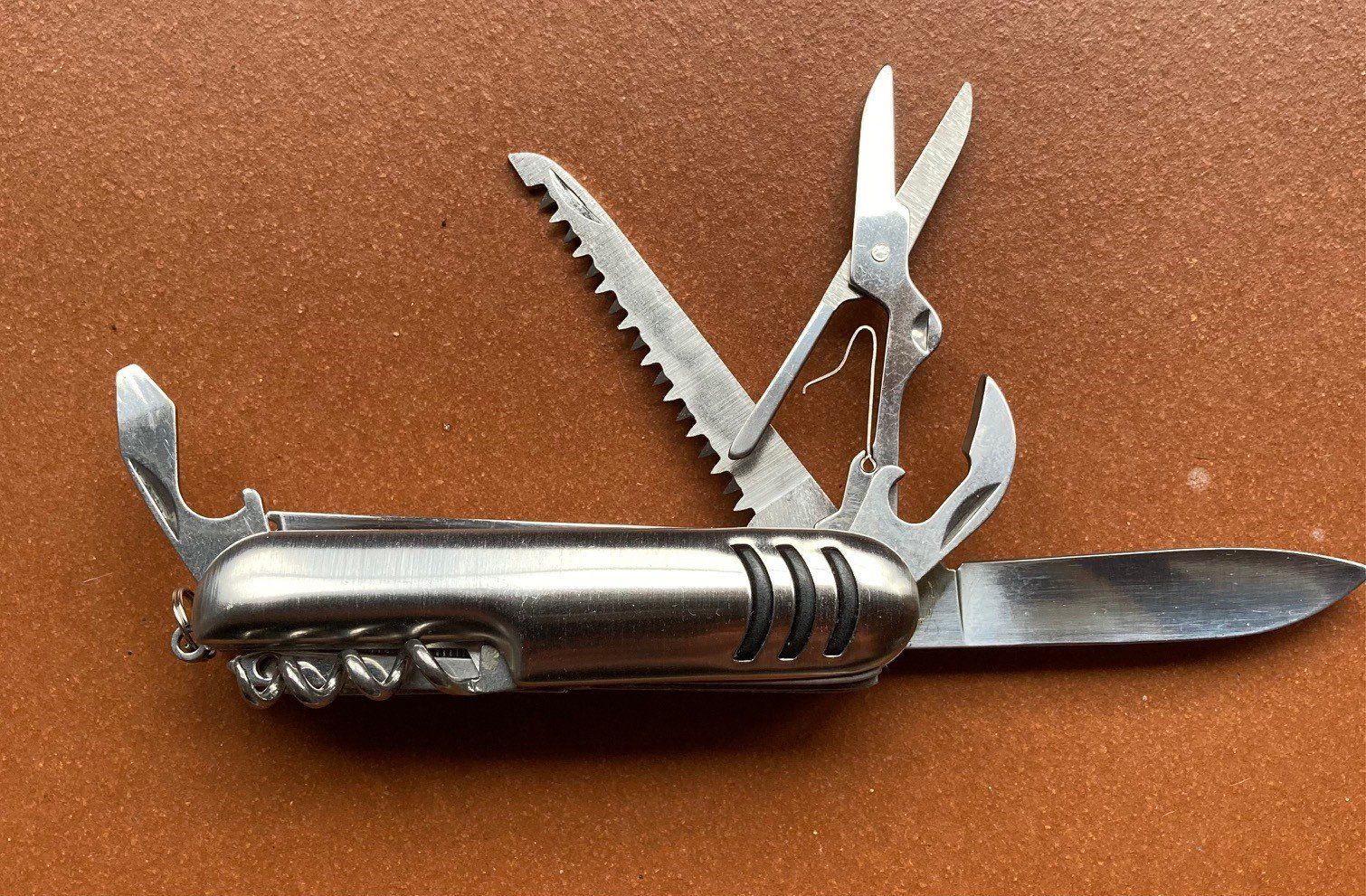 Coltelli tascabile: Taschenmesser silbrig – Nuovo e nell'imballaggio originale da Orselina venduto da Vrenegonde 8