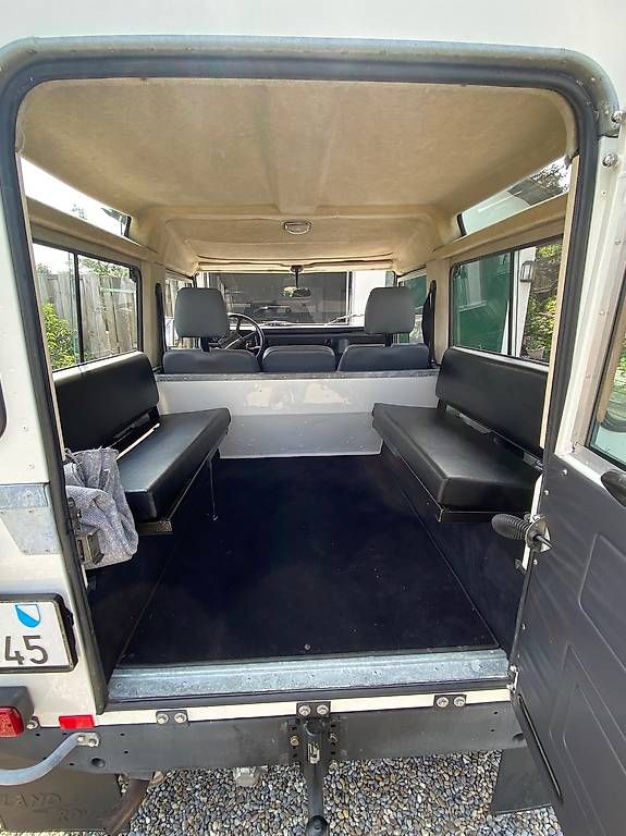 Land Rover Autos: Land Rover Defender 90 – Gebraucht aus Hirzel von kar_52gd 1