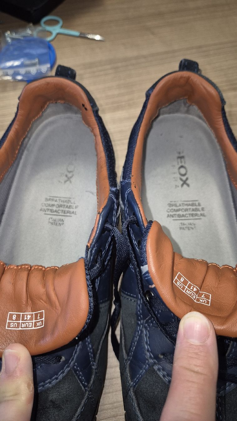 Herrenschuhe: Geox Schuhe Dunkelblau Grösse 41 – Gebraucht aus Utzenstorf von Oddy 2