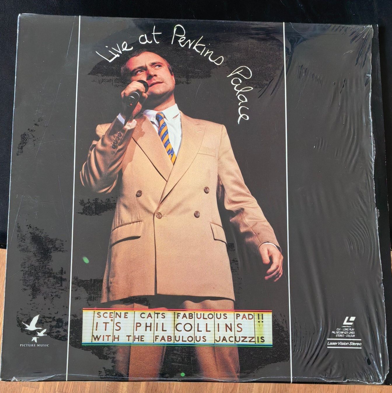 Tutti i DVDs: Laserdisc Phil Coollins – Usato da huenenberg venduto da Suizofelize