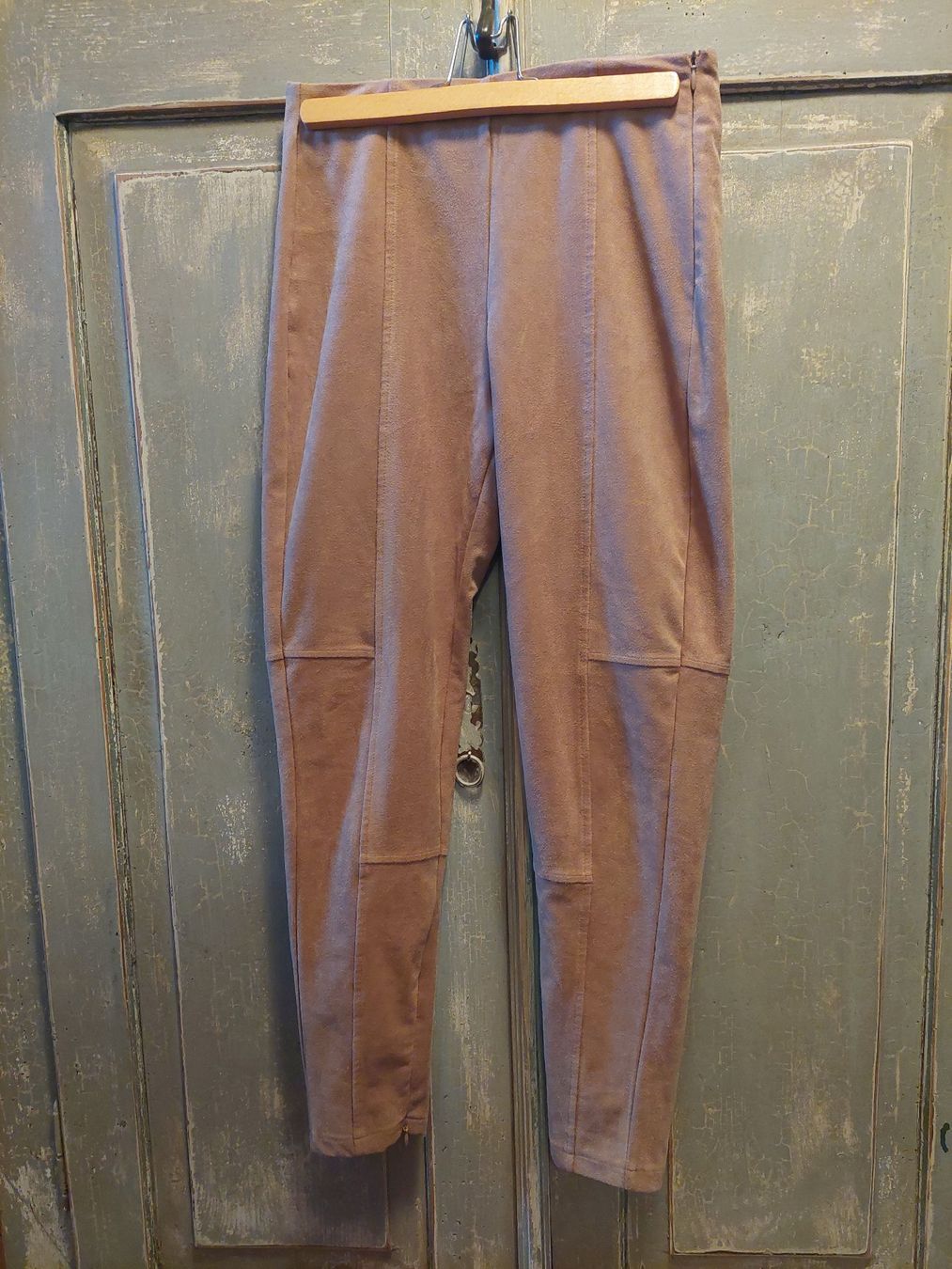 Zara Pantalons: Zara Basic . Kunstleder Hose - M – D'occasion à Besenbüren par piculo 1