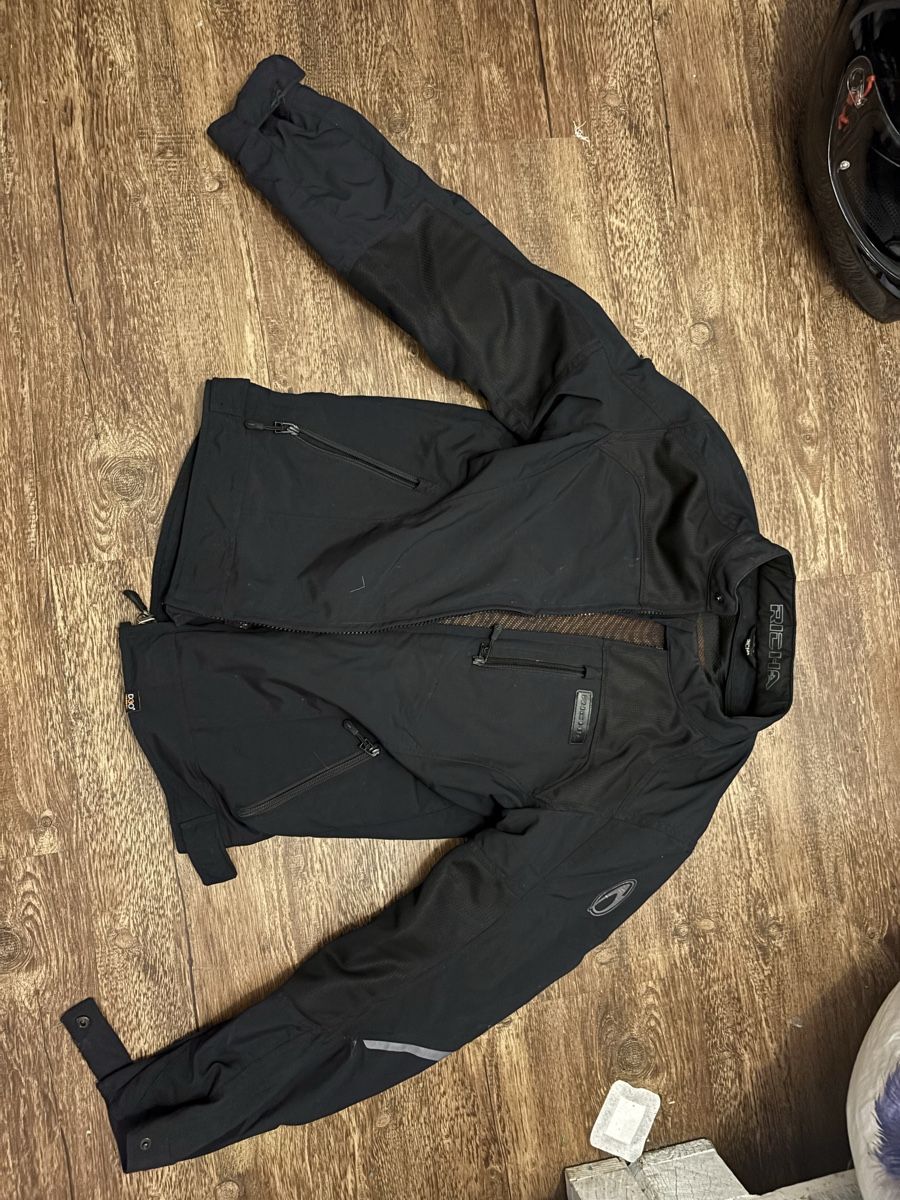 Protezioni & Imbottiture: Motorad Jacke mit Protektoren (s) – Usato da Adelboden venduto da eny_5tn9