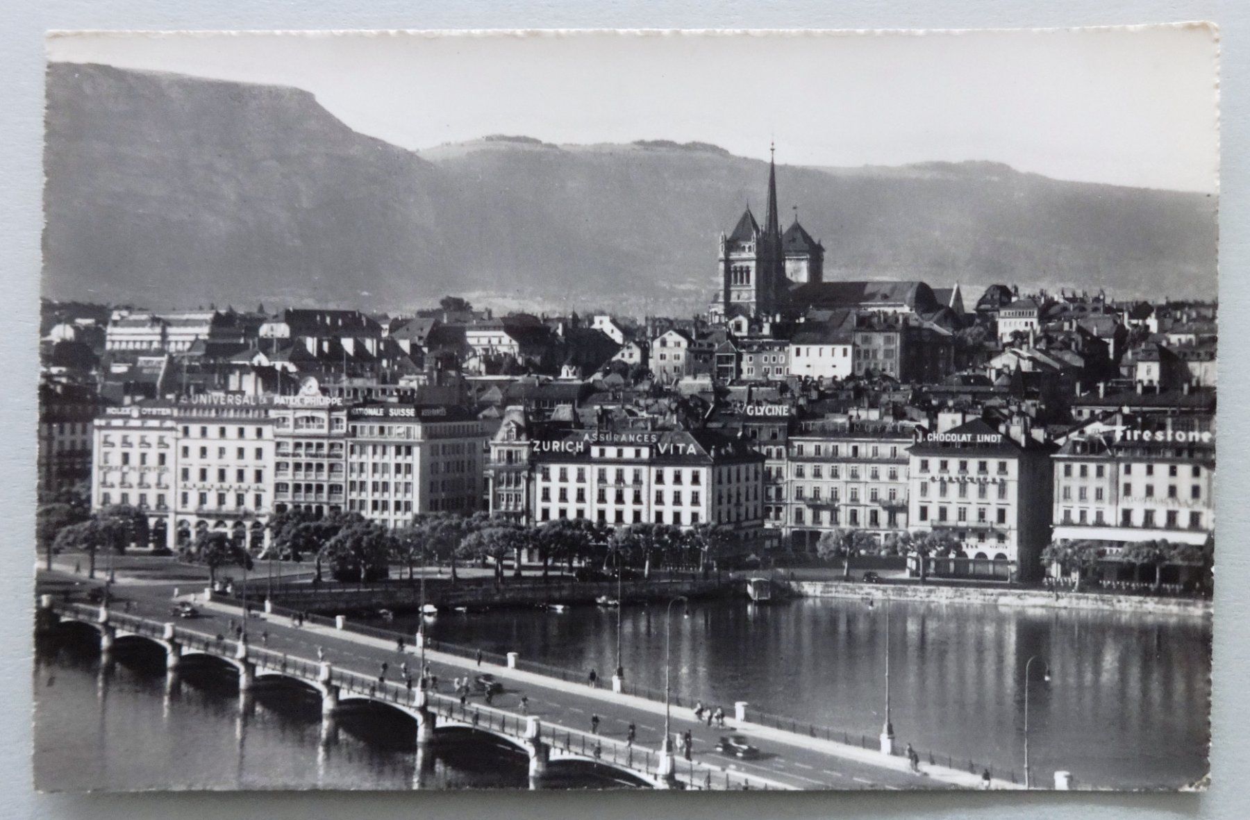 Cartes postales: Genève - Vue générale – Défectueux à Fétigny par Billy2miny