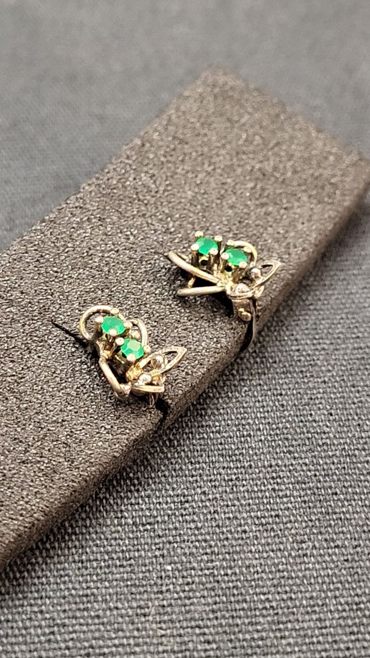Orecchini pendenti & Orecchini a lobo: Alter Ohrschmuck mit Stern-Punze – Usato da Basel venduto da spinne02 1