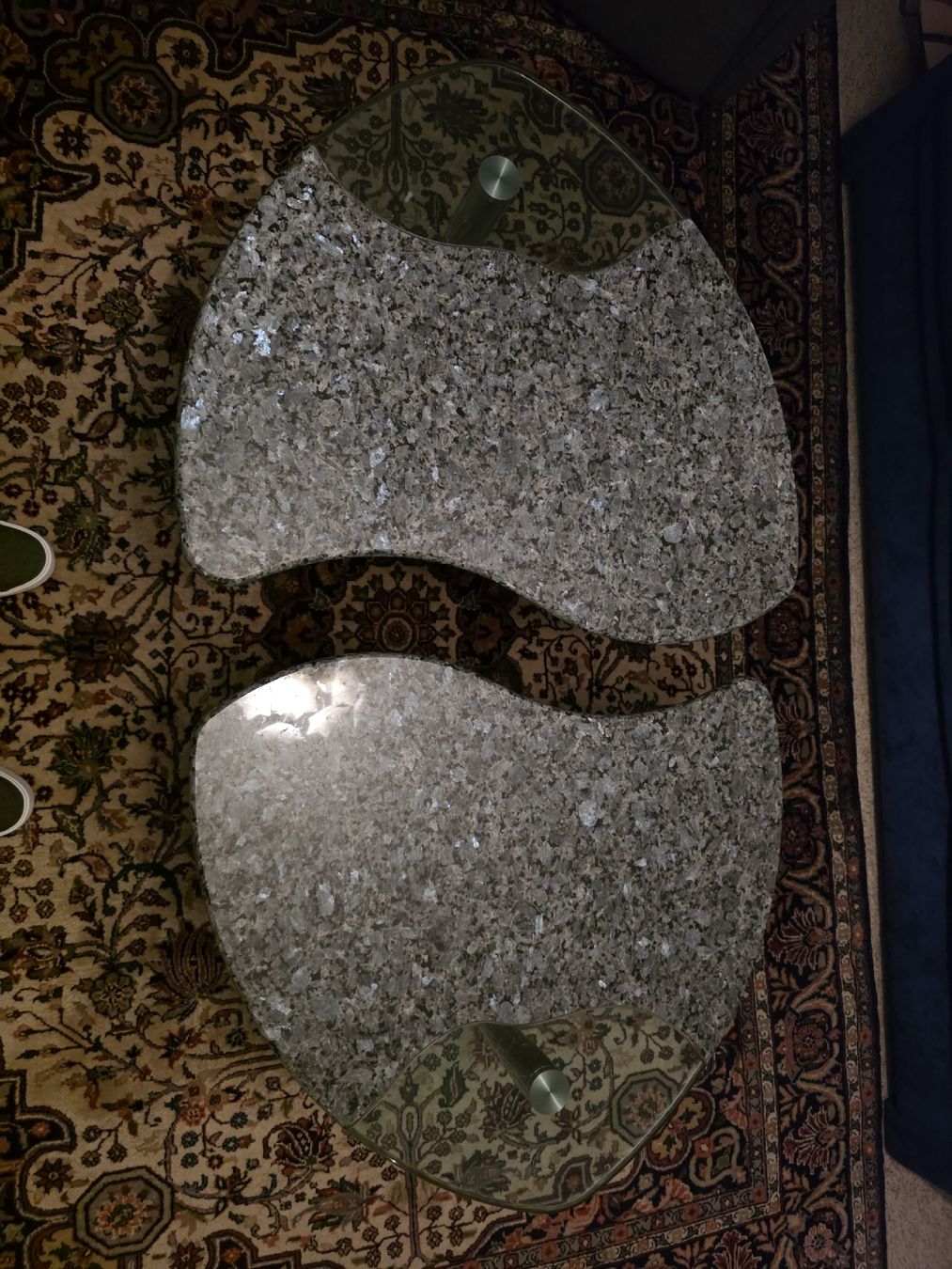 Tavoli: Couchtisch Granit Glas Design 2 teilig. – Usato da Ebikon venduto da Brina1993