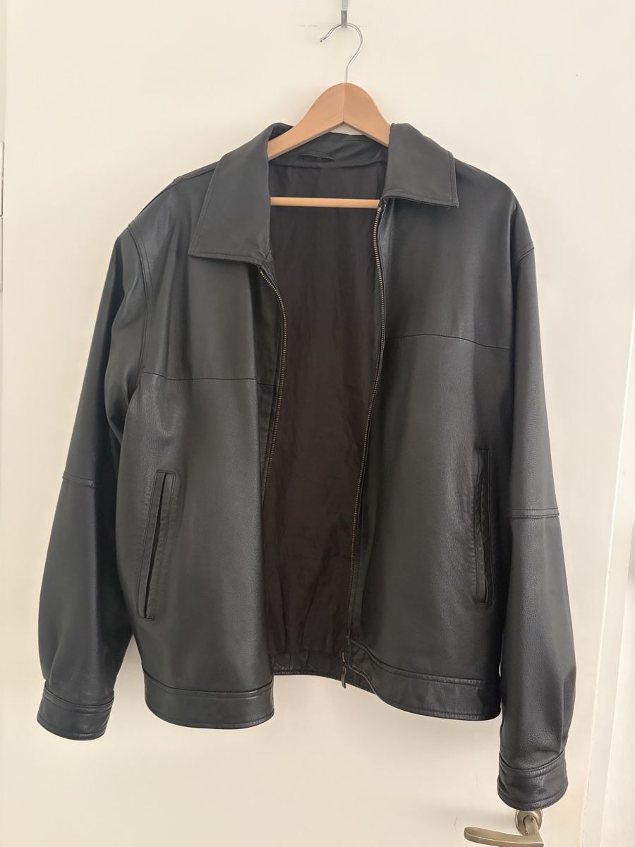 Giacche: Leather Jacket Black Size 54 used condition – Usato da Basel venduto da val_c6ww