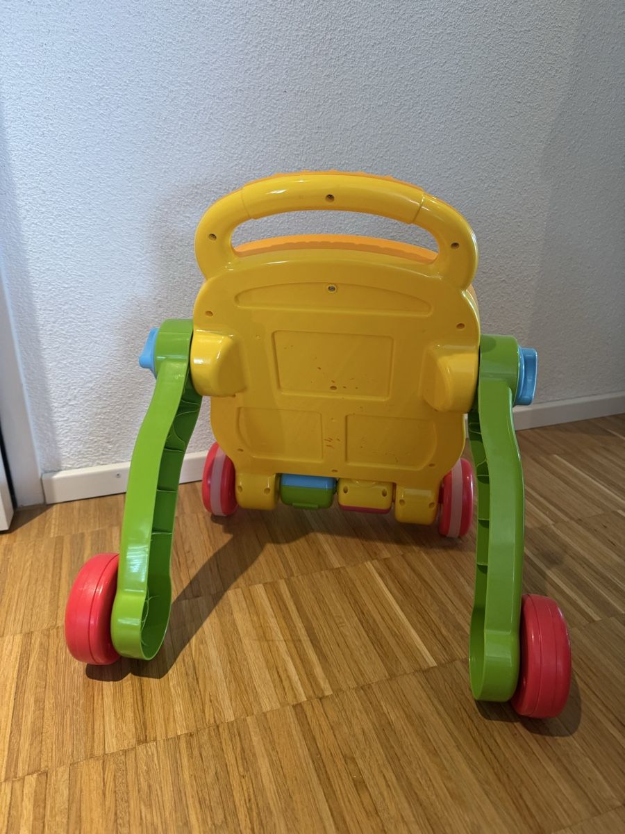 Giocattoli: Japanese Anpanman Toy: Interactive Learning Walker – Usato da Brugg AG venduto da Winter789 1