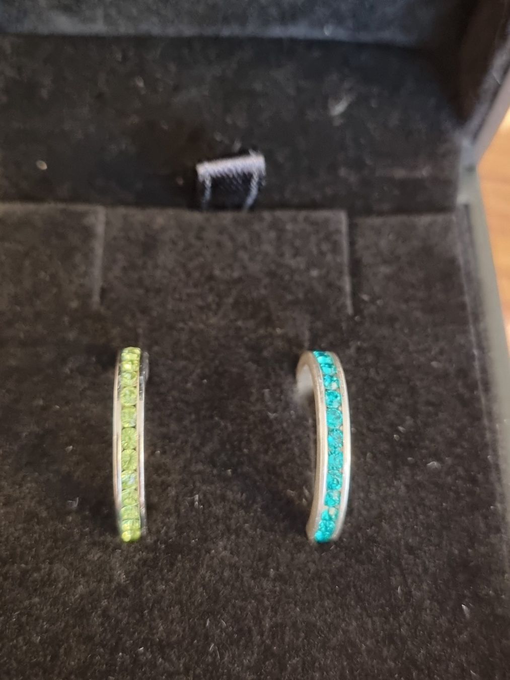 Ringe: Fingerring mit Zirkonia, silber, 2 Stück – Gebraucht aus Wiesendangen von Sinhuk 1