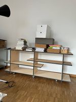 Sideboard / Regal aus Birkensperrholz auf Rollen