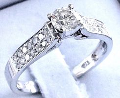 *NEU TOP 0.76 Karat Diamanten 💎 Ring WG