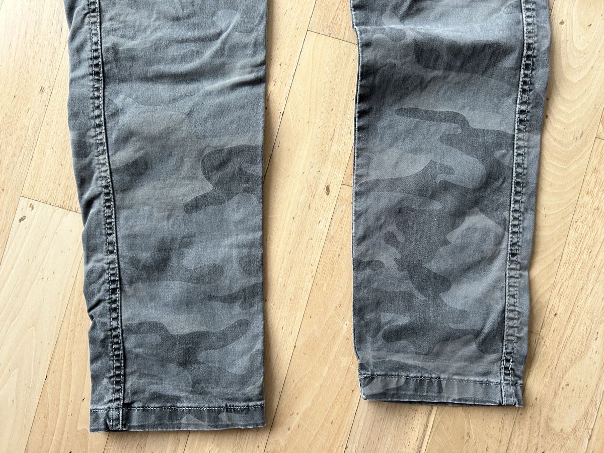 Jeans: Jeans Military Look / Cargo Hose grau Gr. 30 – Usato da St. Urban venduto da uschi73 1
