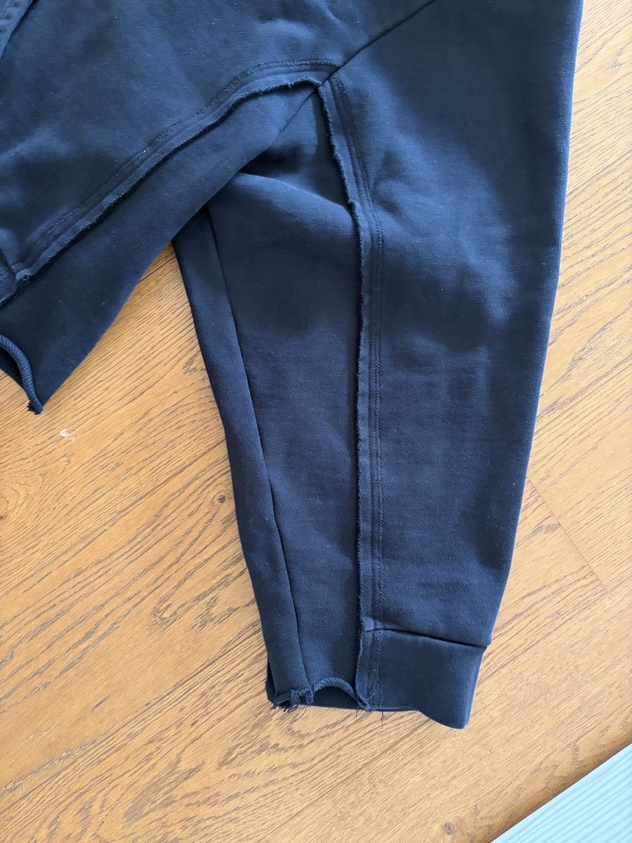 Pullover & Sweatshirts: Raimon Espitalier Hoodie – Gebraucht aus Künten von scoobydoo1312 1