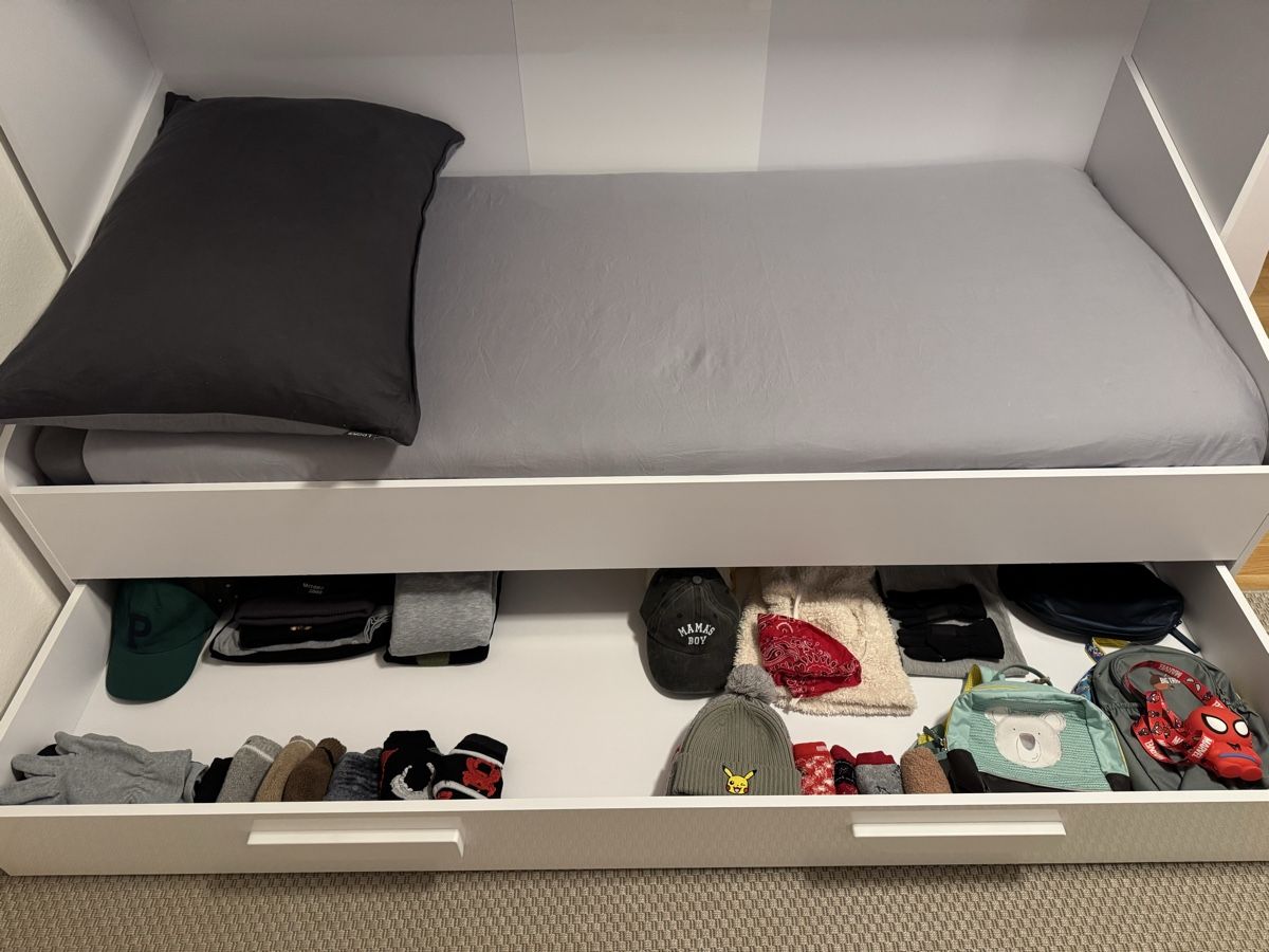 Betten: Letto a castello + scrivania – Gebraucht aus Jona von api_vd98 5