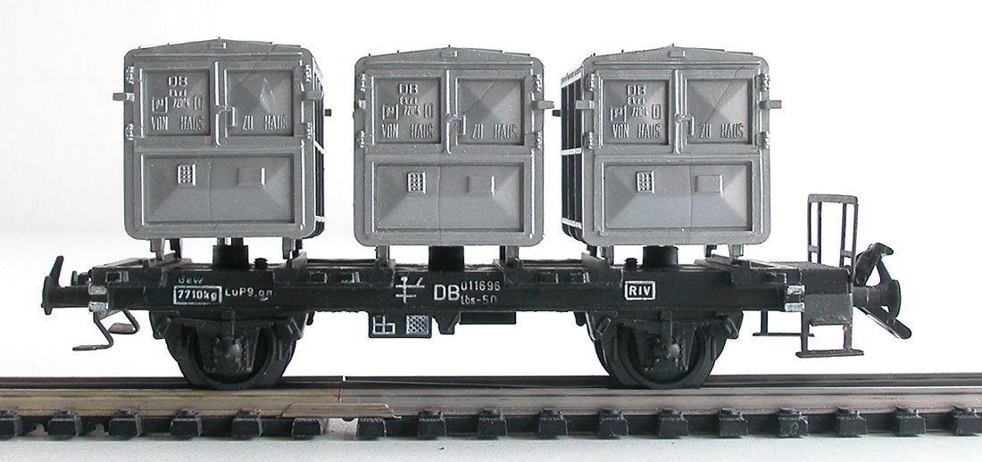 Trix Modellini di ferrovie: Trix Behälterwagen Lbs-50 der DB Spur H0 – Usato da Oberwil BL venduto da Klang 1