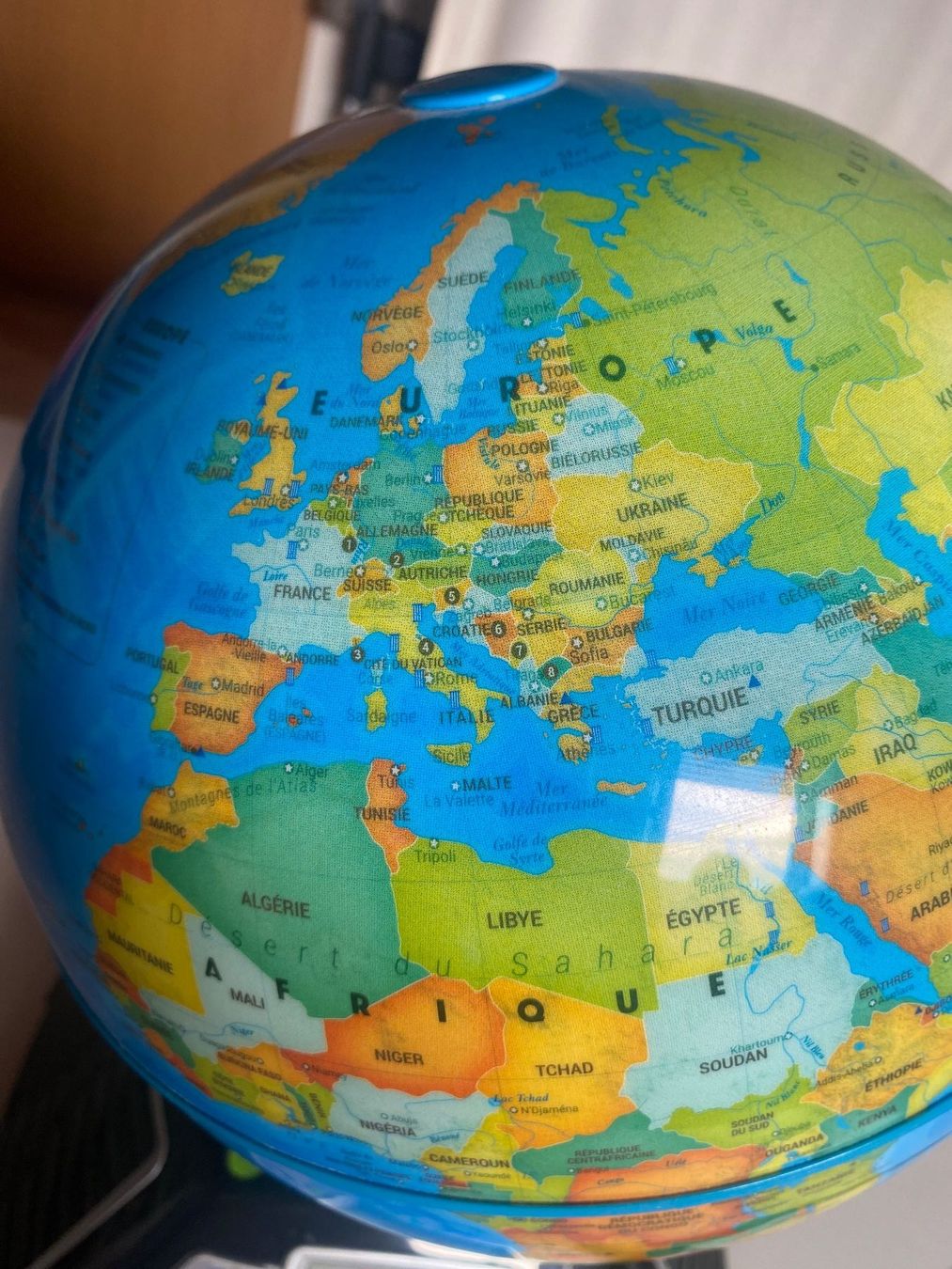 Sonstige Dekorationen & Accessoires: Vtech - Genius XL Globe Video Interactif – Gebraucht aus St-Prex von Okoala 2