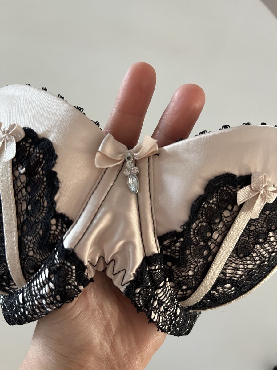 Altra biancheria intima: Schwarzer Spitzen BH, trägerlos, 80B – Nuovo (secondo la descrizione) da Basel venduto da JJ.Elena 2