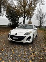 Mazda 3 2.2 Diesel  Weiss Metallic 