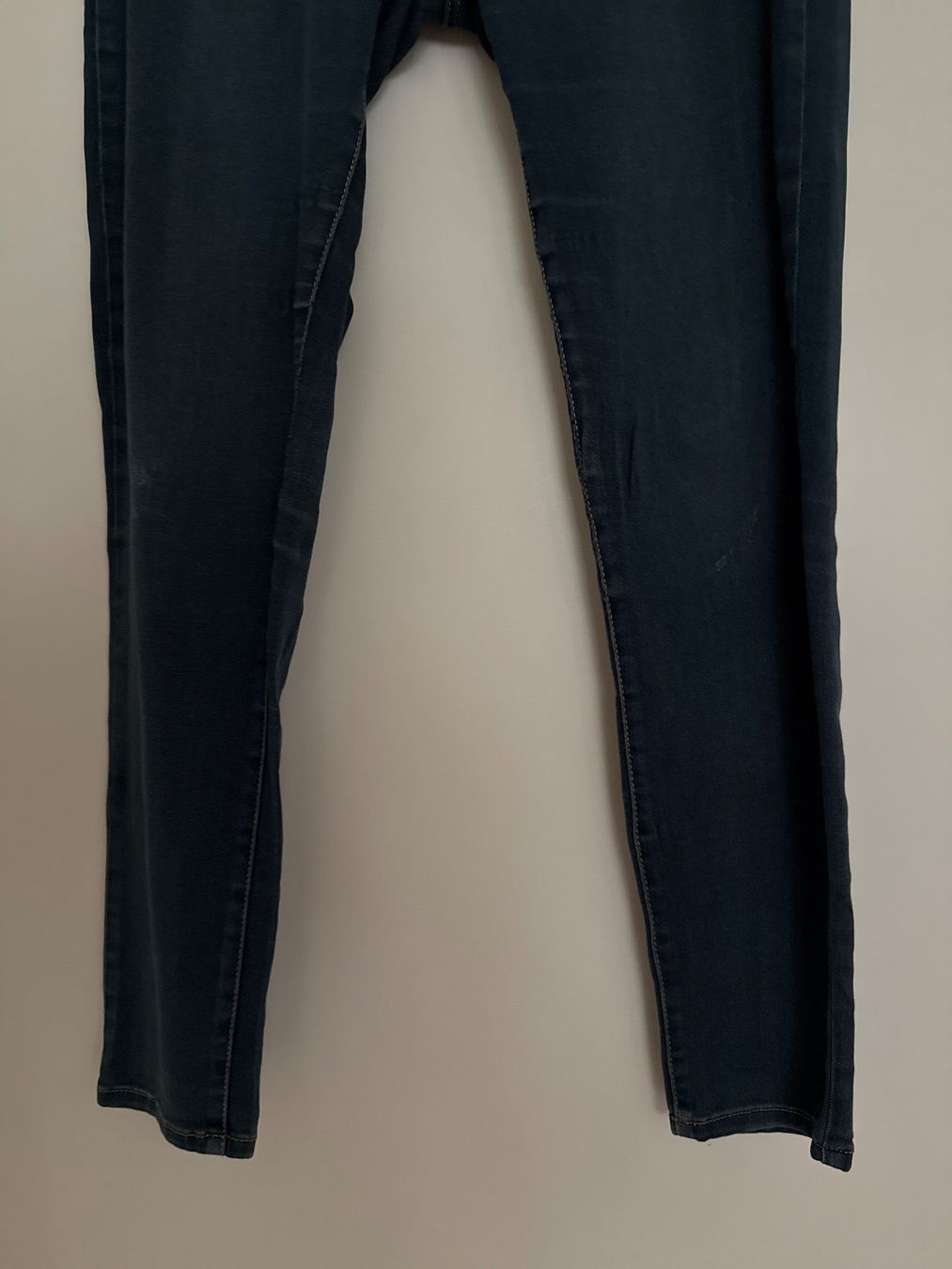 Jeans: Jeans EASY WEAR 40 – Difettoso da Horgen venduto da linuxrp 2
