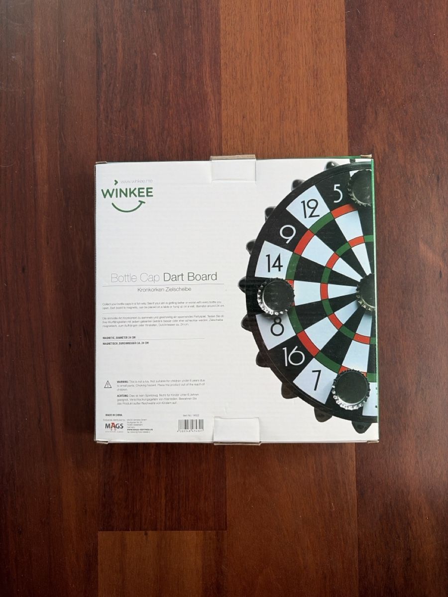 Giochi: Winkee Bottle Cap Dartboard – Usato da Gockhausen venduto da yan_cx5v 1