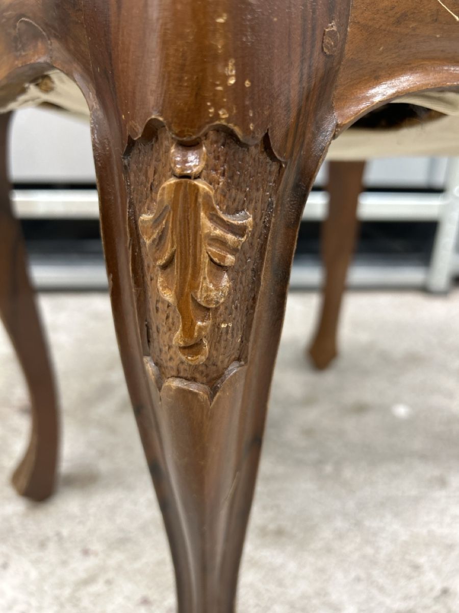 Sgabelli: Hocker Blumenmuster Louis XV Stil gebraucht – Usato da Hinwil venduto da Sizu0 2