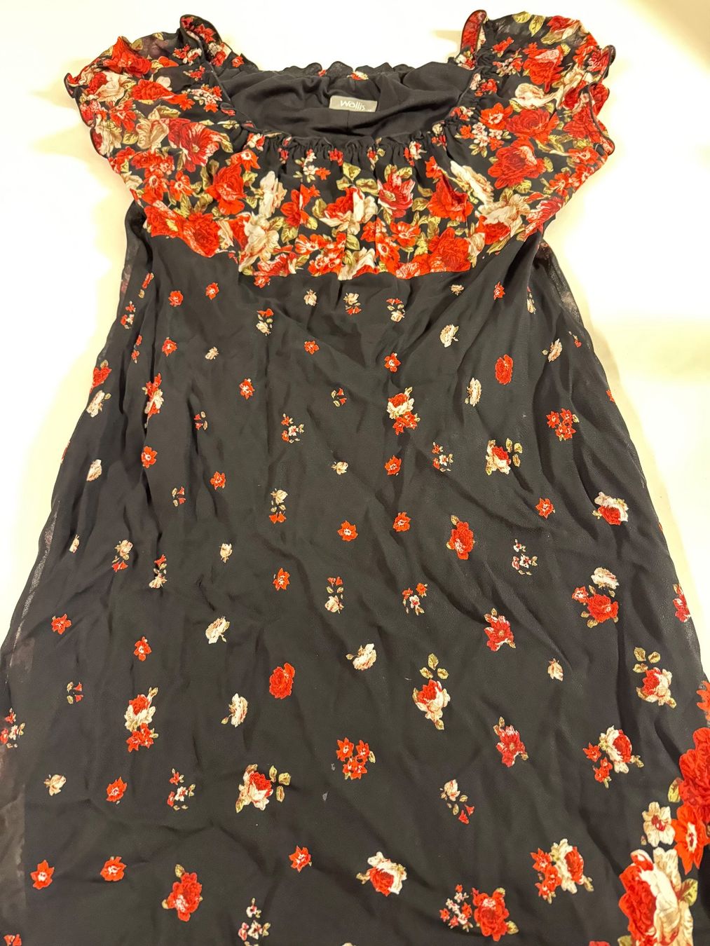Vestiti: Wallis Sommerkleid Blumenmuster Grösse 18 – Usato da Wollerau venduto da falkenauge444
