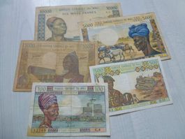 Lot ++ 5 Stück sehr seltene Banknoten aus Mali ab 1970
