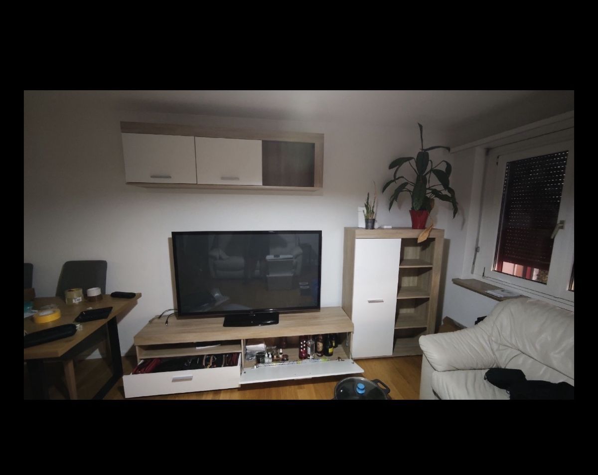 Conforama Meubles TV: Modernes 3-teiliges Wohnzimmermöbel Set – D'occasion à Steinmaur par Bal-Rajmi1 7