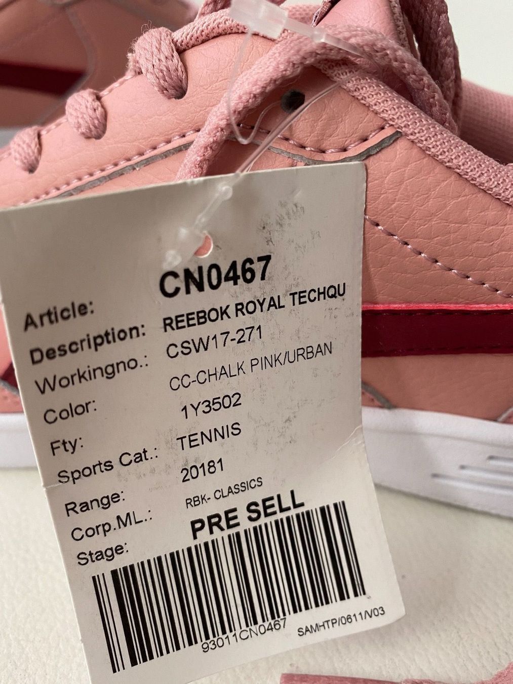 Reebok Damenschuhe: Reebok Royal Techque Sneaker Damen, 37.5 – Neu und originalverpackt aus Luzern von falena01 7