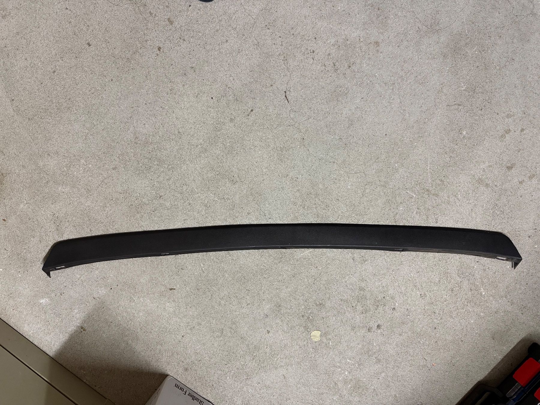 VW Tutti pezzi di ricambio auto: VW Golf I Bugspoiler klein – Usato da Goldswil venduto da noobmithoot 3