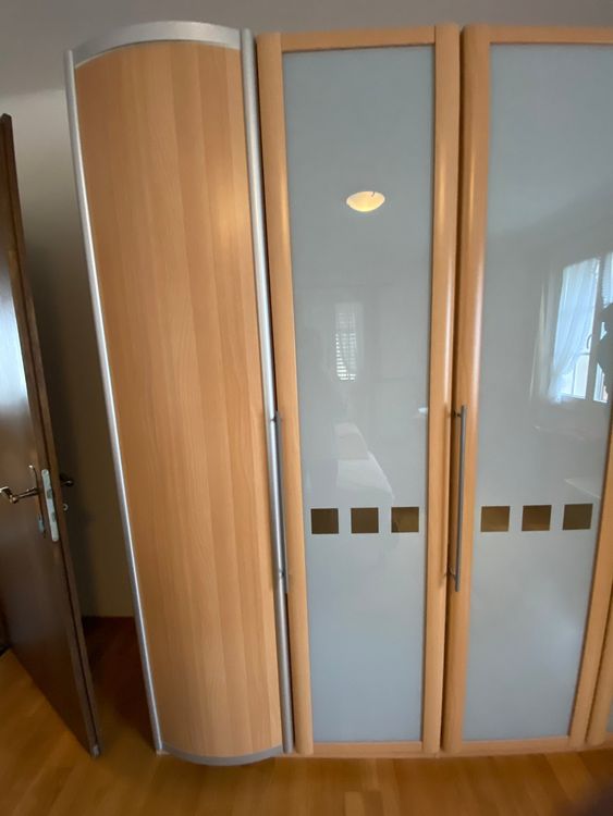 Design Kleiderschrank Mit Viel Stauraum In Weiß Mi Produktbild-Vorschau 2