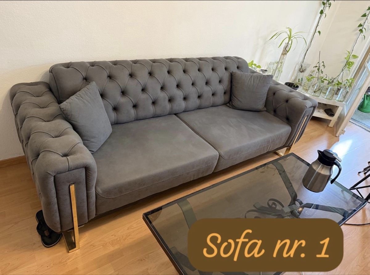 Sofas: Elegante graue Samt- Sofagarnitur- 2 Sofas- 1 Muschelsessel – Neu (gemäss Beschreibung) aus Zürich von jaz_7njy 1