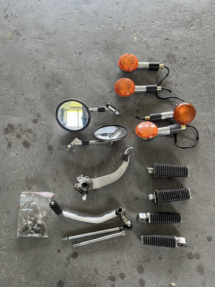 Suzuki Tutti i ricambio per moto: Suzuki Intruder 1400 teil – Usato da Hergiswil LU venduto da piru03 1