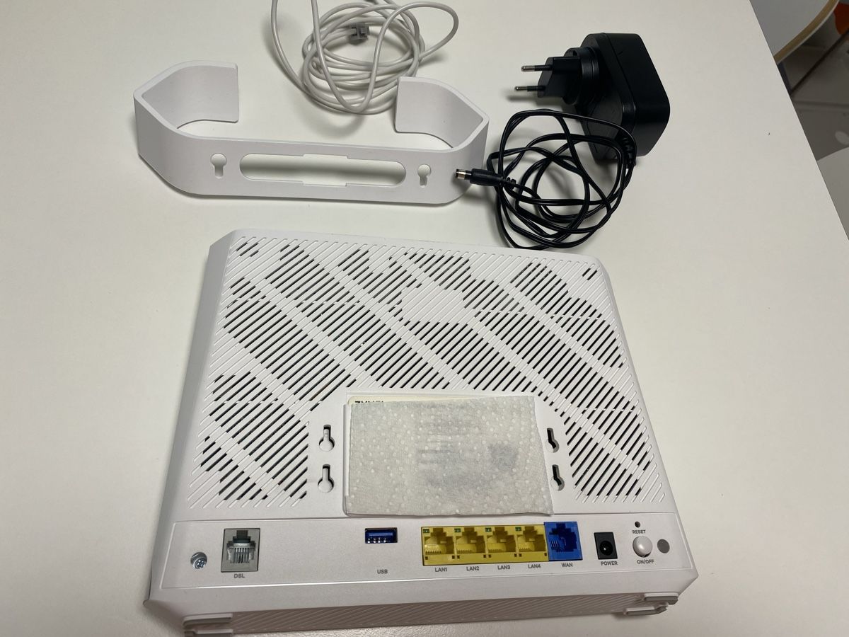 Zyxel Modems & Router: Zyxel Router – Gebraucht aus Dielsdorf von CH_SHOPPING 1