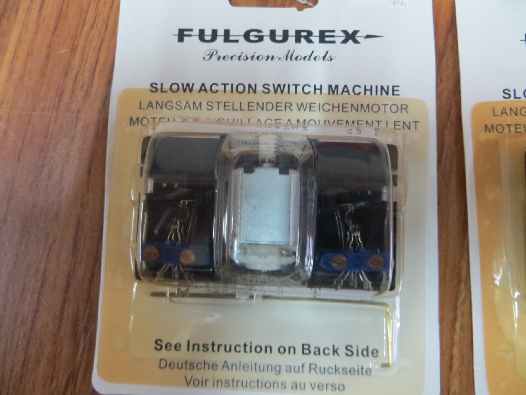 Fulgurex Modellini di ferrovie: Fulgurex Weichenmotor, 2 Stück – Nuovo e nell'imballaggio originale da Wohlen AG venduto da Loki7 1