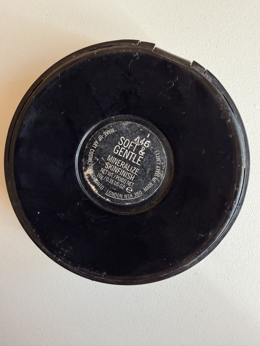 Mac Cosmetics Maquillage: Mac Highlighter Soft and Gentle – D'occasion à Schmerikon par 80zz08 1